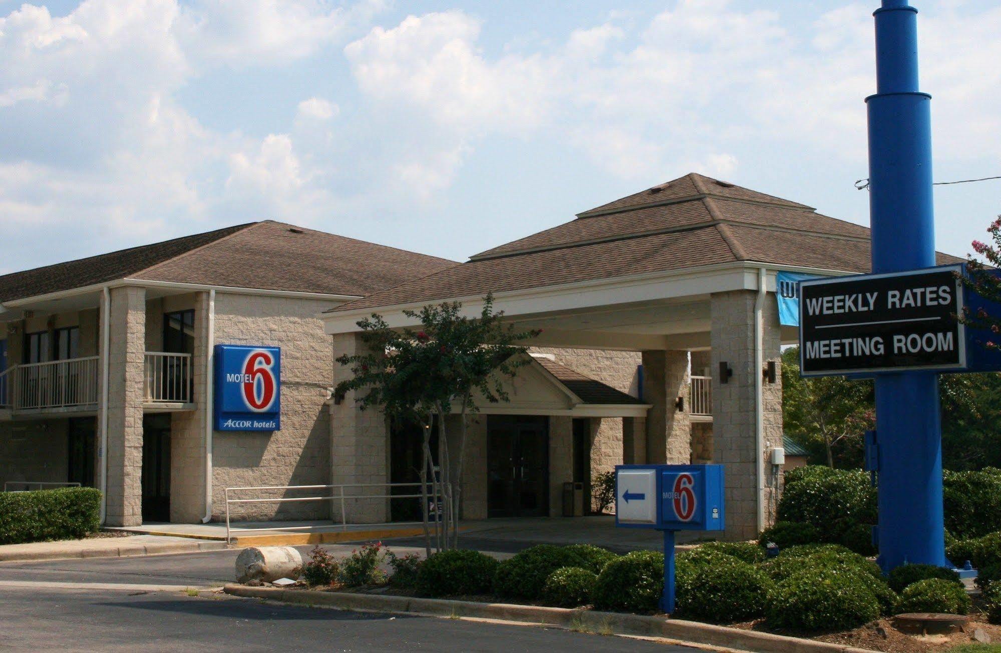 Red Roof Inn Gadsden Exterior photo